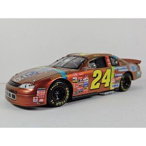 1998 Jeff Gordon 1:24 Chromalusion Diecast Monte Carlo & 1992 Mark Martin T-Bird